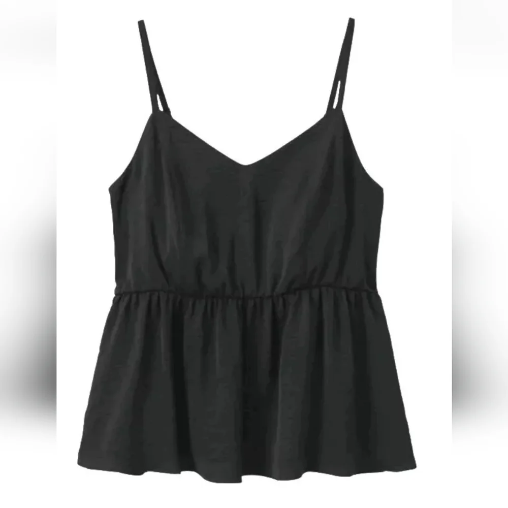 Torrid Peplum Cami Top Woman Plus 5X Summer Whimisgoth Black Satin Smocked NWT - Picture 3 of 10